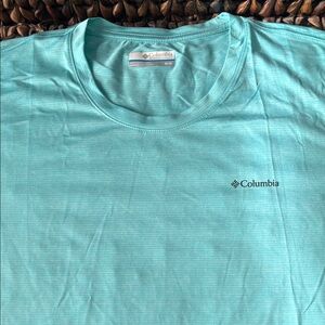 Columbia Aqua Crew Neck Tee